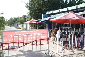 Hơn 90 người bị cách ly khi dự đám tang bệnh nhân COVID-19