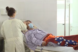 Ca mổ gay cấn cứu người đàn ông bị đâm thủng tim