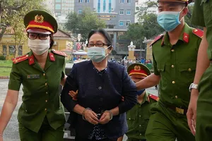 Video: Nữ đại gia bất động sản Dương Thị Bạch Diệp hầu tòa