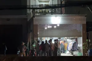 Video: Phát hiện một người chết cháy tại bãi đất trống ở Bình Dương