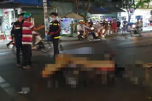 Video: Một người đàn ông bị xe container cán chết ở Bình Dương