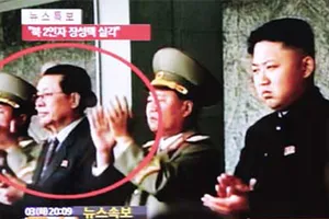 Tin đồn sốc nhất về việc chú của Jong Un bị sa thải