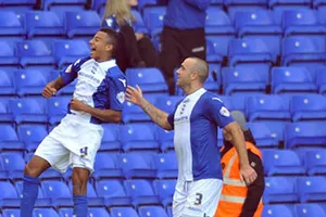 Sao trẻ M.U, Jesse Lingard ghi 4 bàn ra mắt Birmingham