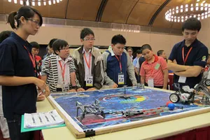 Việt Nam tham dự cuộc thi robot quốc tế