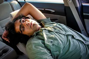Cảnh giác bị chết ngạt khi ngủ trên ô tô