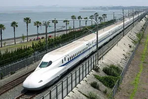 Thực hư việc Trung Quốc xây đường sắt cao tốc qua Việt Nam