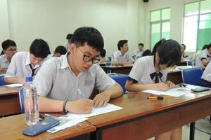 TP.HCM: Gần 56.000 học sinh thi THPT quốc gia tại bốn cụm