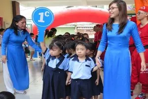 Không thu nhiều khoản tiền vào đầu năm học