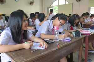 Hàng loạt học sinh điều chỉnh nguyện vọng thi lớp 10