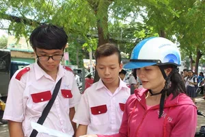 Giáo viên cũng 'mếu' khi giải đề toán thi lớp 10 