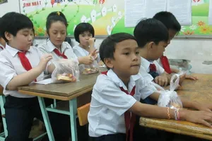 Nhiều học trò ngèo là con em của công nhân sẽ được sinh viên dạy kèm miễn phí vào dịp hè