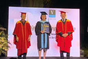 Lễ tốt nghiệp đặc biệt tại Tổng lãnh sự quán Pháp