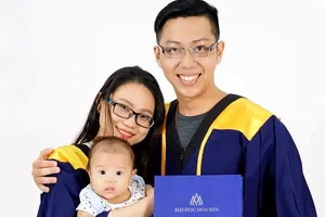 Hai vợ chồng học cùng khoa, cùng tốt nghiệp đại học loại giỏi