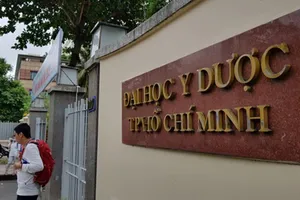 ĐH Y dược TP.HCM công bố mức học phí 'khủng'