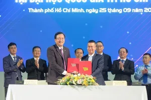 Sinh viên khó khăn được vay tiền đóng học phí lãi suất 0%