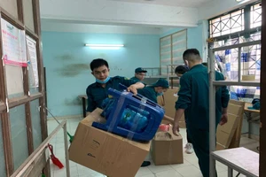 ‘Thần tốc' dọn dẹp Ký túc xá ở ĐHQG TP.HCM để làm khu cách ly