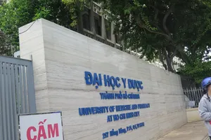 Trường ĐH đầu tiên ở TP.HCM cho tất cả sinh viên học tập trung trở lại