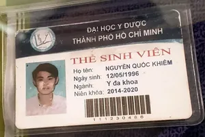 Vụ 'giả bác sĩ' điều trị F0: Trường ĐH Y Dược TP.HCM báo cáo gì?