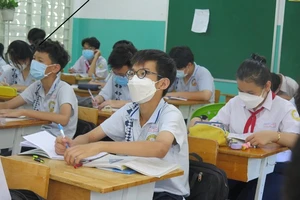 Những học sinh được tuyển thẳng vào lớp 10 công lập ở TP.HCM