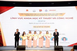 ‘Cơm ăn liền’ của sinh viên chiến thắng giải thưởng về khoa học công nghệ