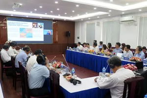 Đừng để nhà giáo phải tìm cách kiếm tiền trang trải cuộc sống