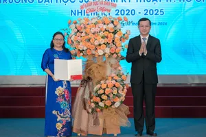 Bộ GD&ĐT gửi gắm 4 nhiệm vụ cho tân Chủ tịch Hội đồng Trường ĐH Sư phạm kỹ thuật TP.HCM 