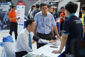 Hiệu trưởng Trường Đại học Bách khoa nói về ấp ủ khởi nghiệp cho sinh viên