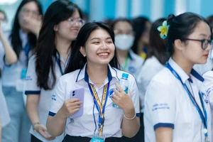 Sinh viên Trường ĐH Tài chính Marketing trong một buổi trải nghiệm thực tế. Ảnh: UFM