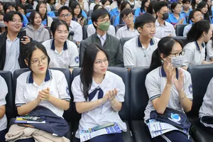 Những thí sinh được 'tranh suất' trúng tuyển sớm vào Trường ĐH Luật TP.HCM