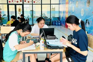 Tân sinh viên muốn ở Ký túc xá ĐH Quốc gia TP.HCM cần làm gì?