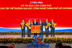 Thứ trưởng Bộ GD&ĐT nêu 5 trụ cột Trường ĐH Công nghệ TP.HCM cần hoàn thiện