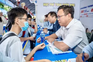 Loạt trường đại học ở TP.HCM tăng học phí năm học 2025-2026