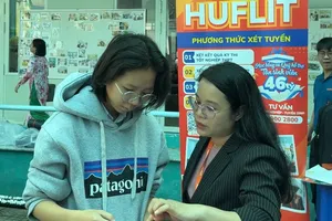 Thêm 3 trường đại học ở TP.HCM công bố điểm sàn xét tuyển