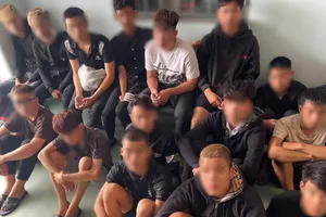 Công an ngăn chặn kịp thời nhóm thanh thiếu niên ‘phục kích’ hành hung shipper