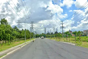 Một phụ nữ hoang tin bị cướp ở phường Bình Dương