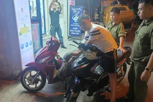 Trộm túi xách chứa laptop, nam thanh niên bị bắt giữ sau vài giờ