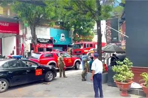 TP.HCM: Cảnh sát nhanh chóng dập đám cháy nhà hàng, điều tra nguyên nhân 