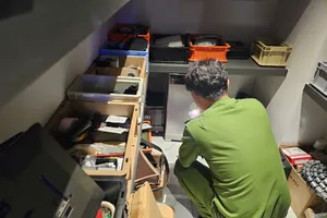 Công an TP.HCM khám xét căn hộ cao cấp 300m² của 'Ngân 98'