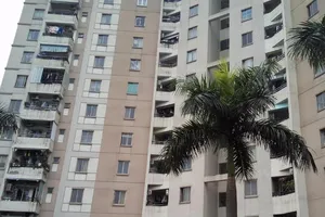 Nghi vấn người đàn ông nhảy lầu bệnh viện tử vong