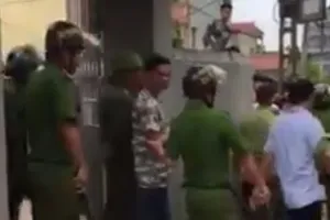 Thực hư vụ cả làng vây 2 thanh niên vì nghi bắt cóc trẻ