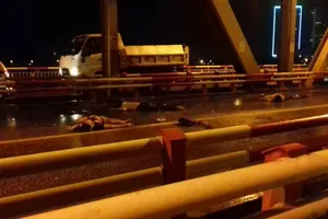 Tai nạn kinh hoàng trong đêm, 3 người tử vong tại chỗ