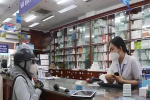Bộ Y tế: Tăng cường quản lý việc bán thuốc trị COVID-19 tràn lan trên mạng
