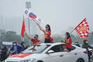 Không khí náo nhiệt trước trận Việt Nam - Oman