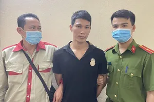 Bắt nghi phạm đâm trọng thương bạn gái vì từ chối đi nhà nghỉ 