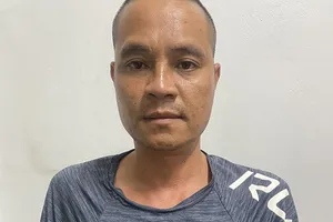 Đâm tử vong đối thủ do mâu thuẫn rồi ra đầu thú