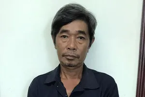 Trộm súng AK, bị bắt sau 32 năm lẩn trốn