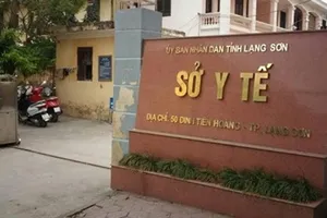 Phó Giám đốc Sở Y tế Lạng Sơn bị cảnh cáo vì liên quan Việt Á