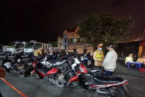 Nhiều người đi xe máy vi phạm về nồng độ cồn
