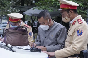 Cả nước có gần 9.000 trường hợp vi phạm giao thông trong ngày 3-9