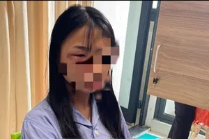 Làm rõ vụ một nữ sinh lớp 8 bị đánh hội đồng ở Hà Nội